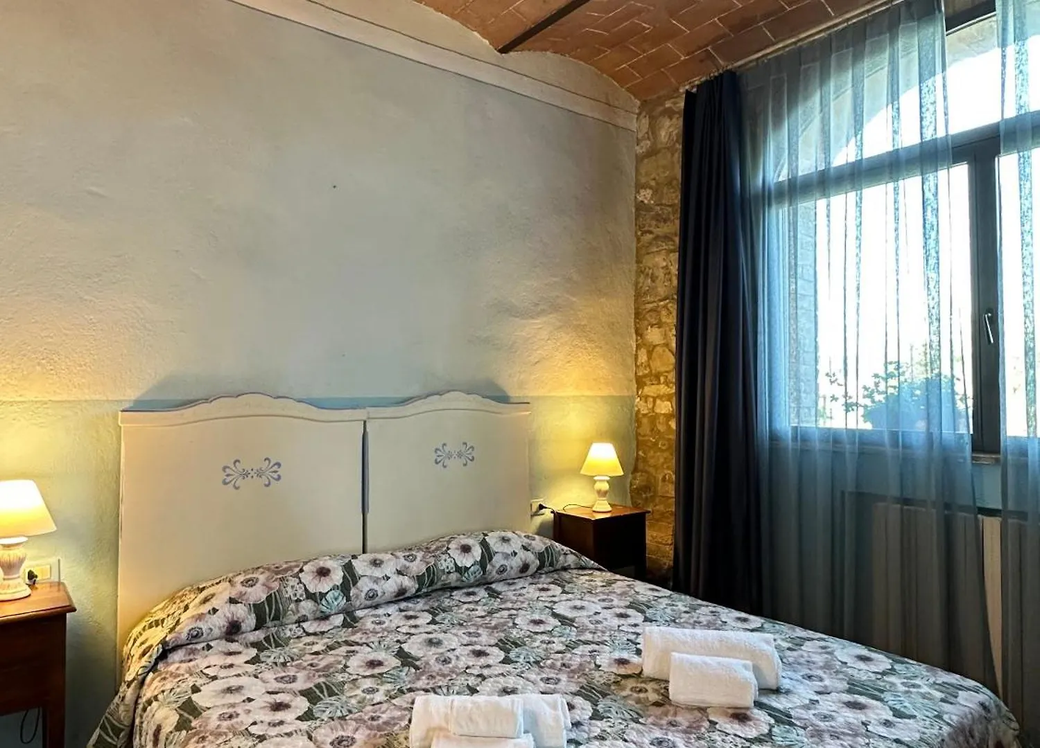 Appartamento Borgo Tignano Casole dʼElsa 0*,